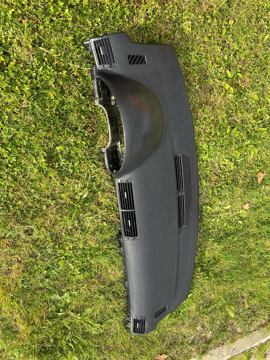 AUDI A4, B6, B7 prístrojová doska 8E1857067D