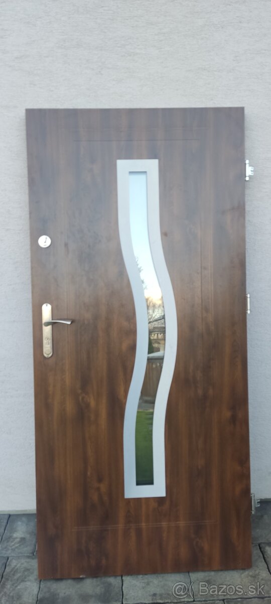 Vchodové dvere
