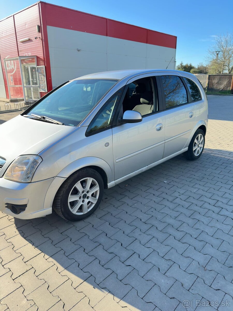 Predam opel meriva 1.7cdti 74 kw