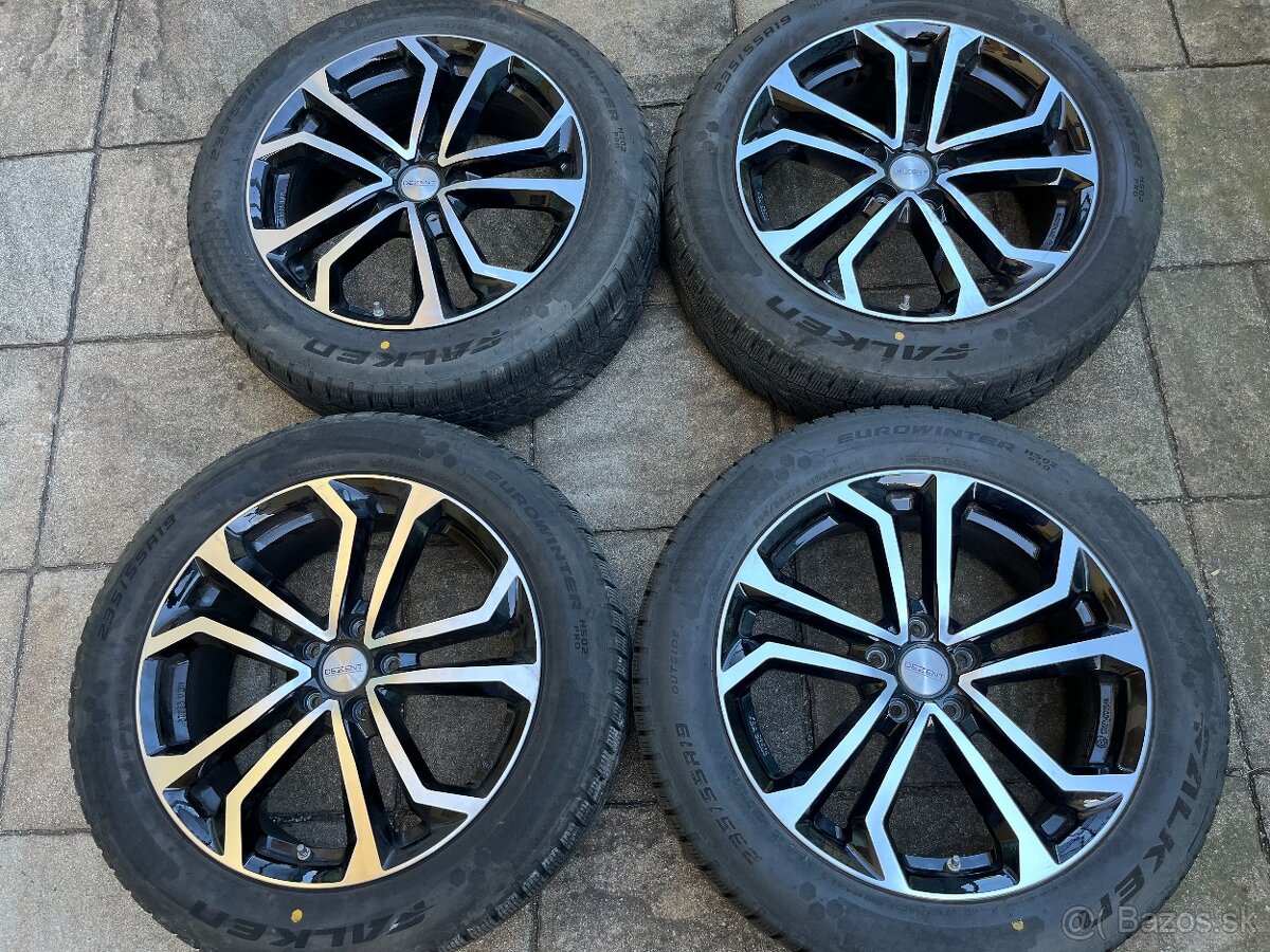 Falken Eurowinter HS02 Pro Index 105W 235/55/R19 DOT 36/23
