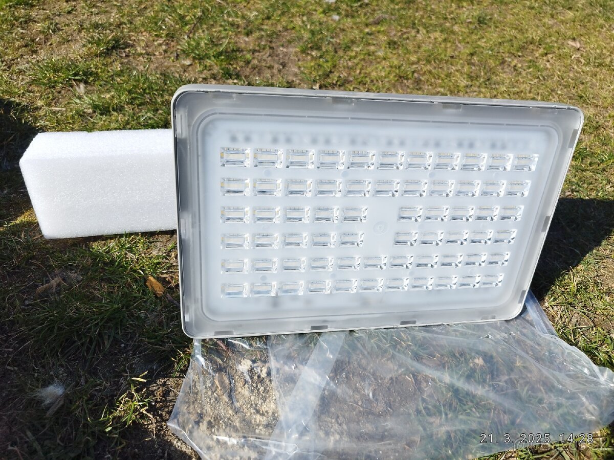 LED reflektor 200w