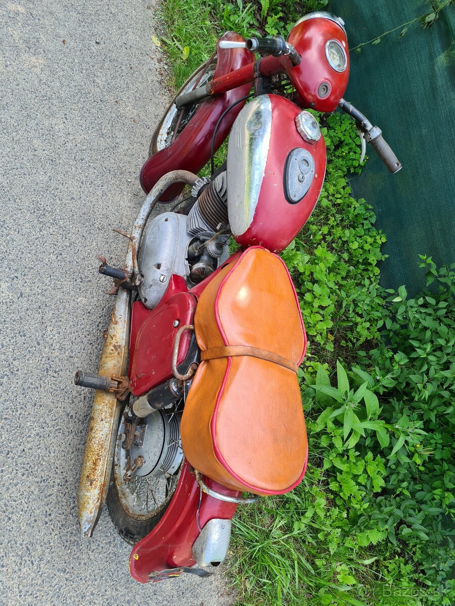 Jawa 250/353 rok v. 1955