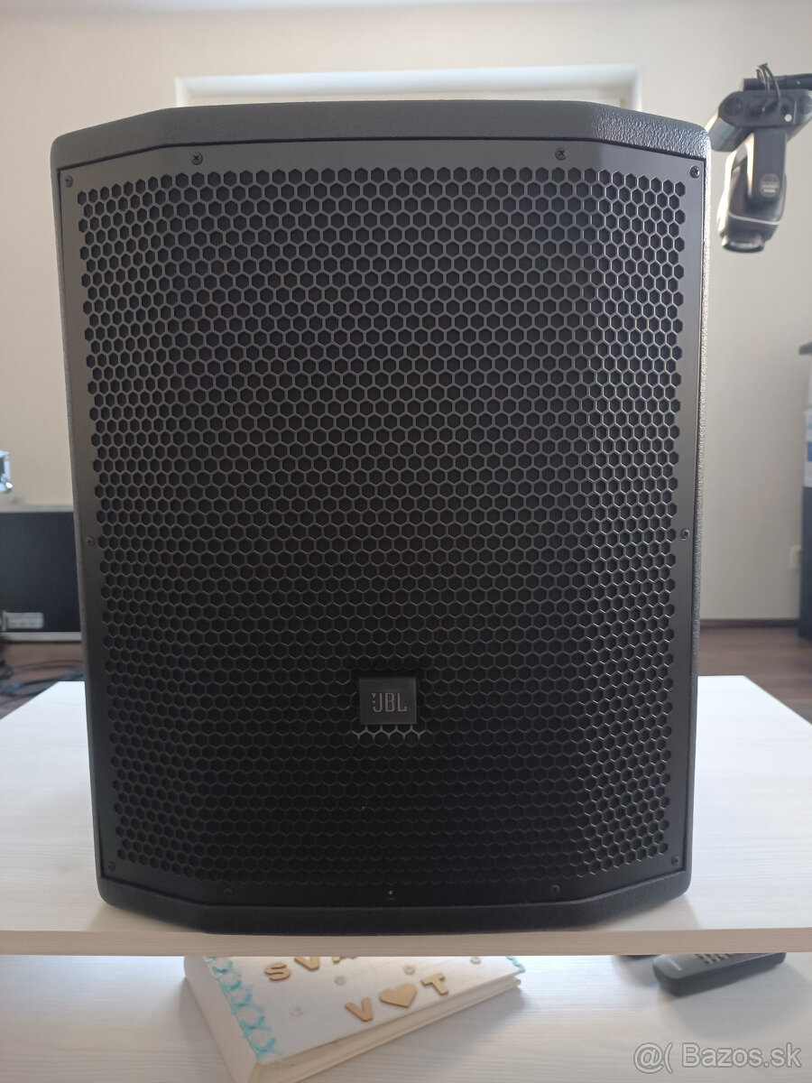 Predám woofer/ aktívny subwoofer JBL