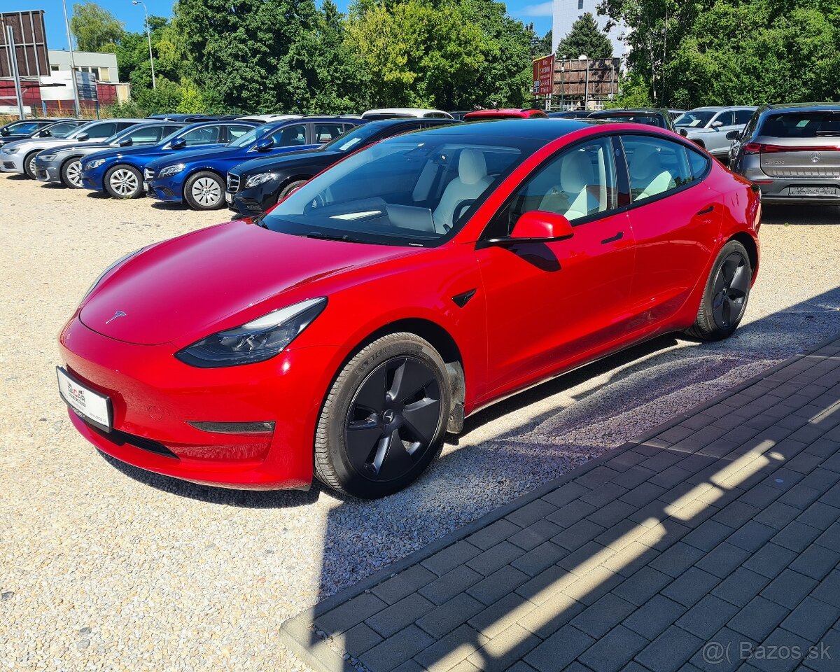 TESLA MODEL 3 LONG RANGE AWD