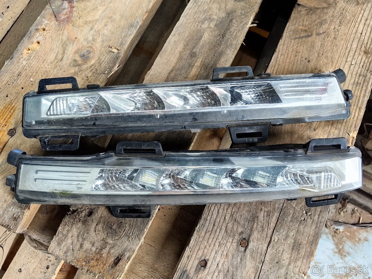 LED denne svetla S Max 2011-2014