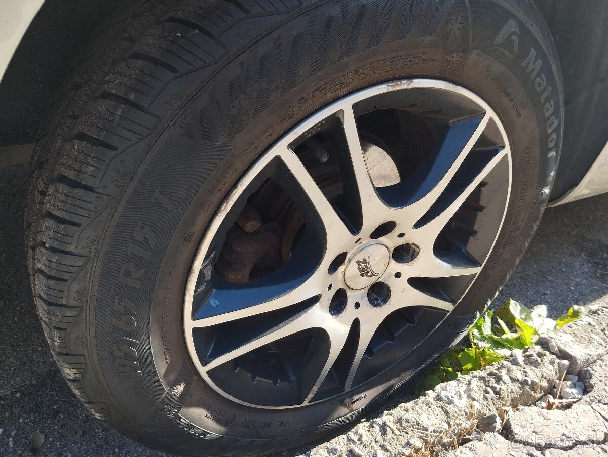 Predám 4 ks elektrónov 5x100 R15 obuté zimné pneu