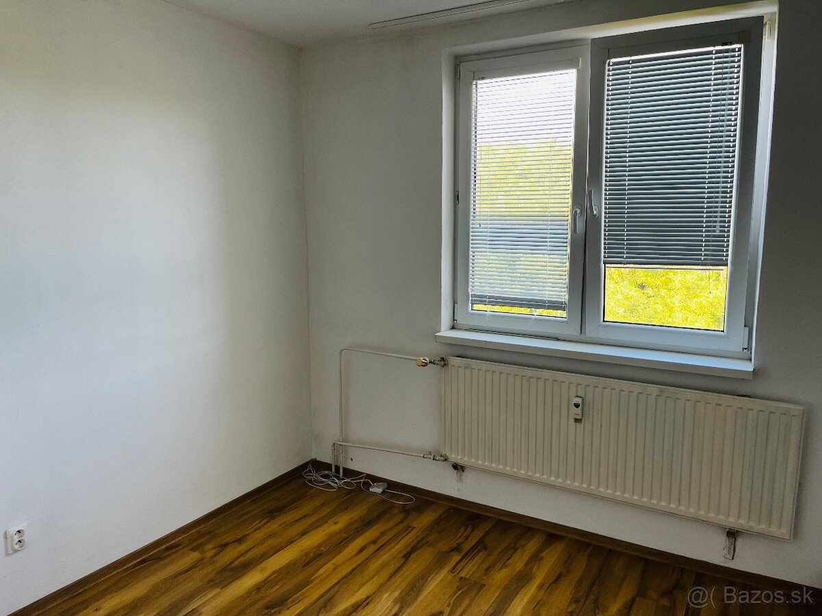 ÚTULNÝ 3. izbový byt, 66m2, VT