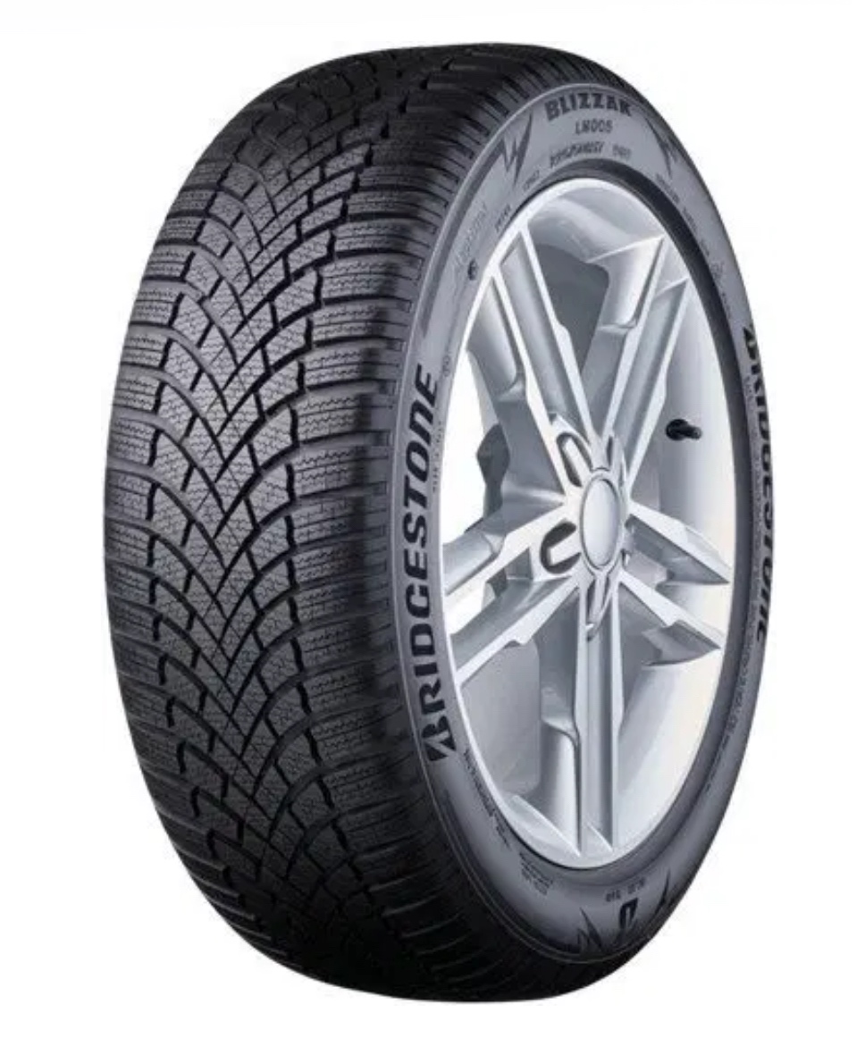Bridgestone Blizzak LM005 235/55/R18 104H XL