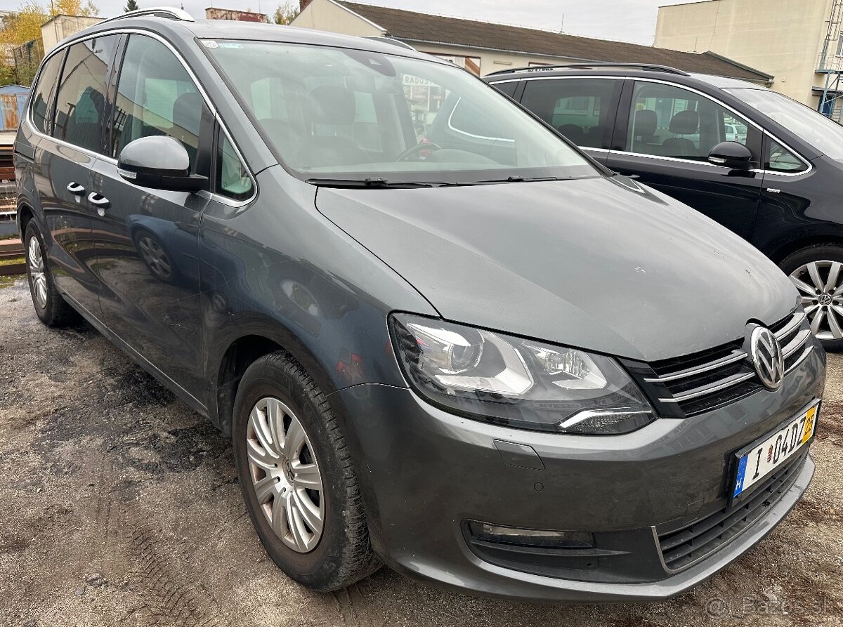 Volkswagen Sharan 12/2016, dovezené, mizne voda