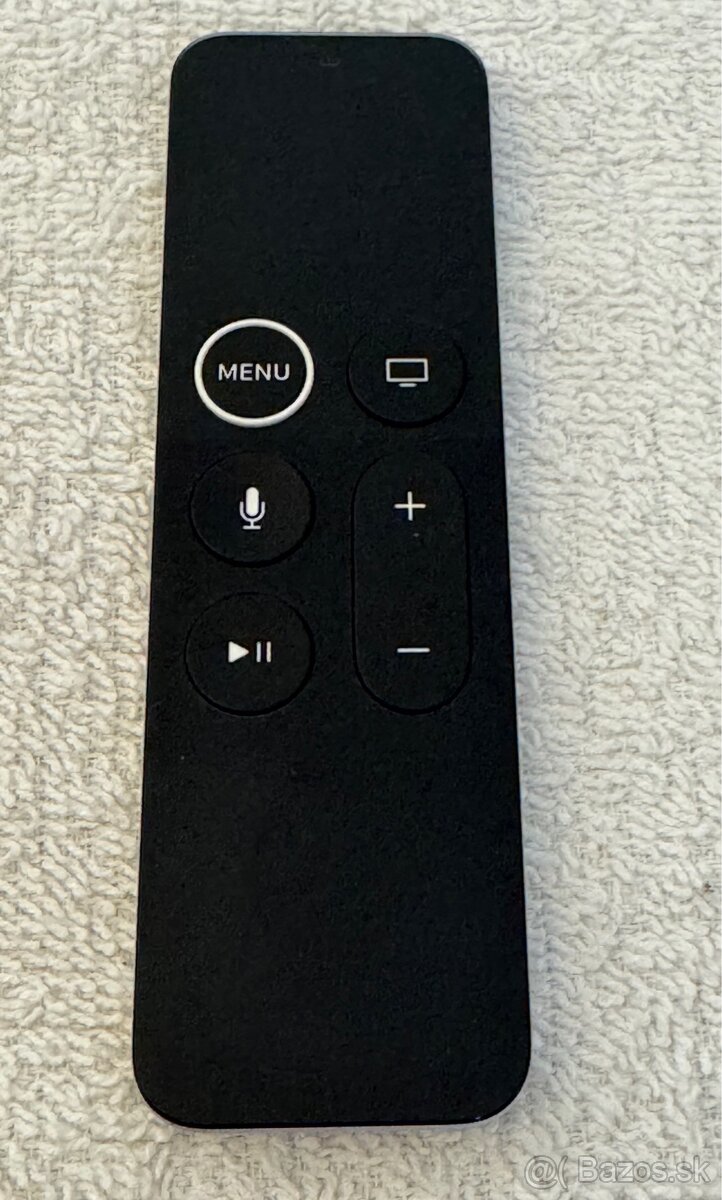 Pokazené diaľ.ovládanie na Apple TV 4k, A1962, Siri