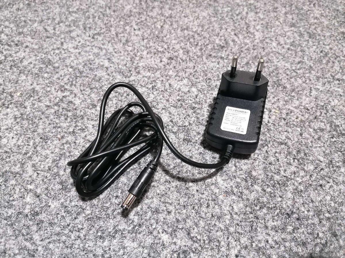 Klávesy CASIO CT-655, 61 kláves