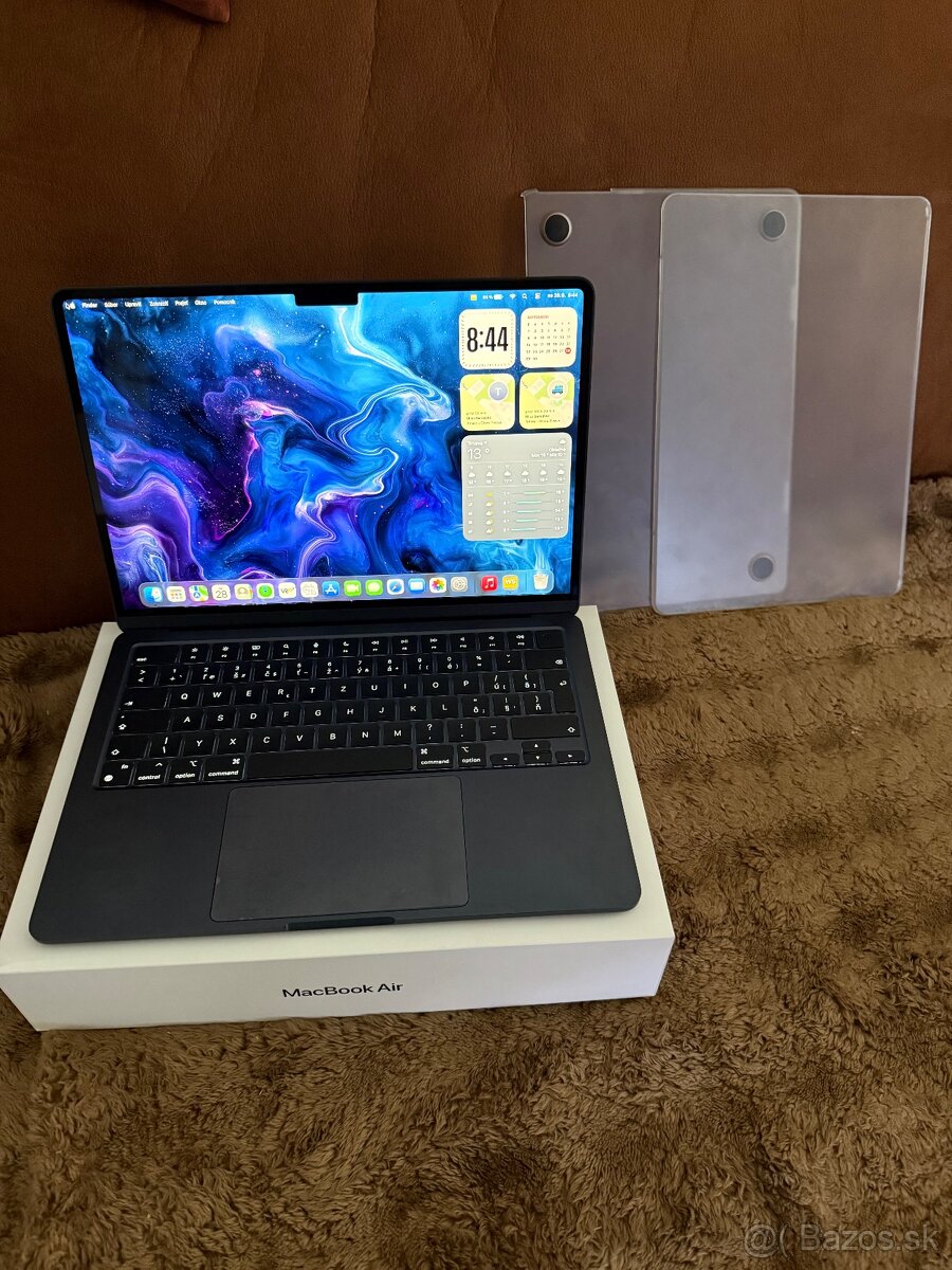 Apple MacBook air13” m3 2024
