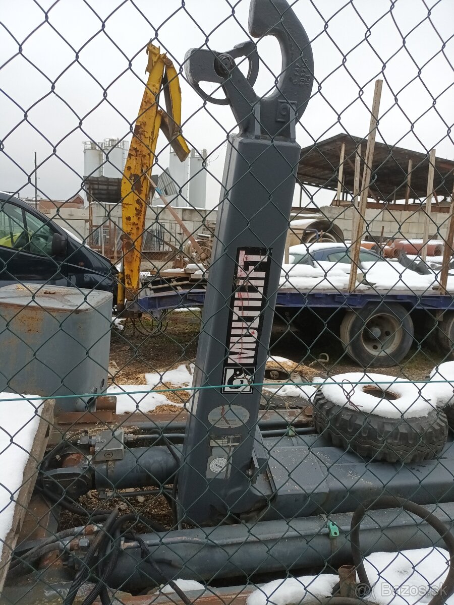 Natahovák kontajnerov