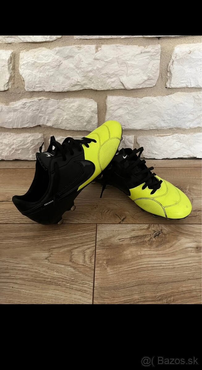Kopacky nike premier