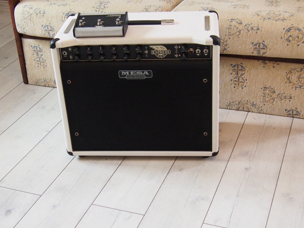 Mesa Boogie Expres 5:50 celolampové kombo