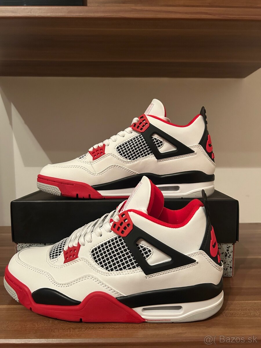 Jordan 4 Retro Fire Red
