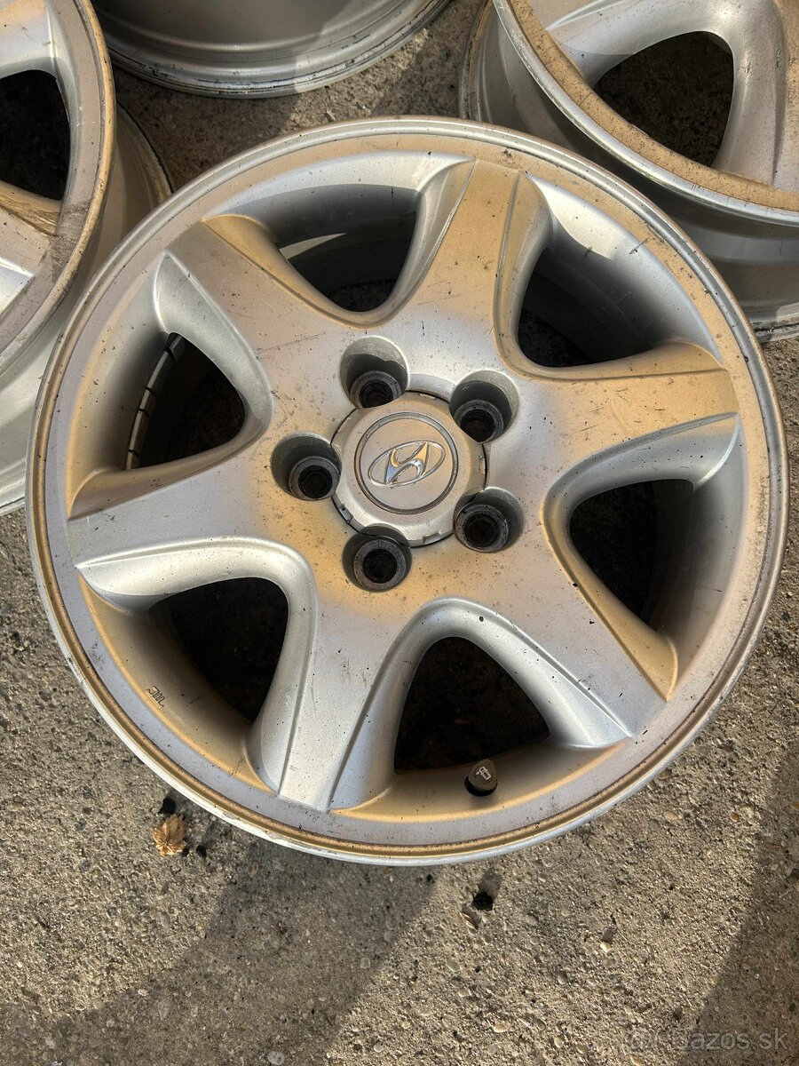 Disky originál Hyundai Tucson R16 sada - 4ks