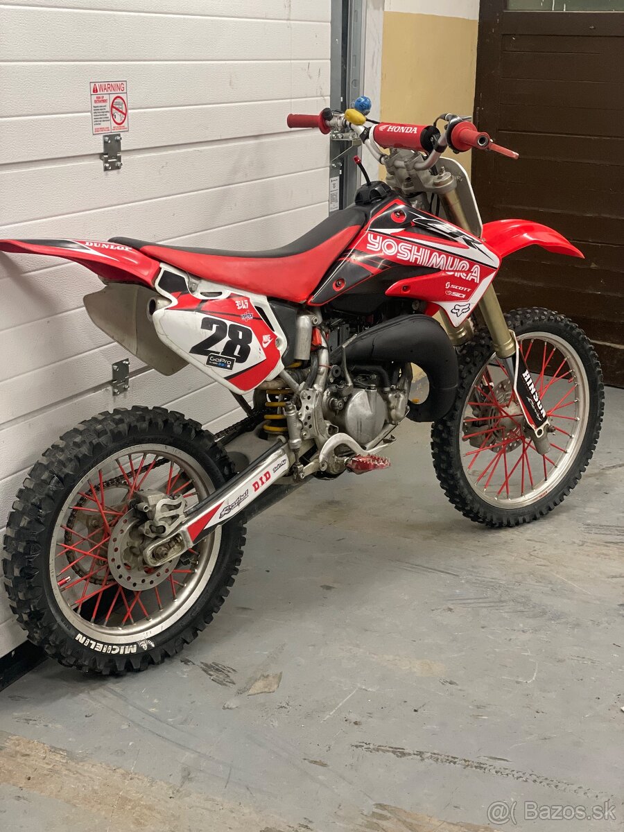Honda cr 85