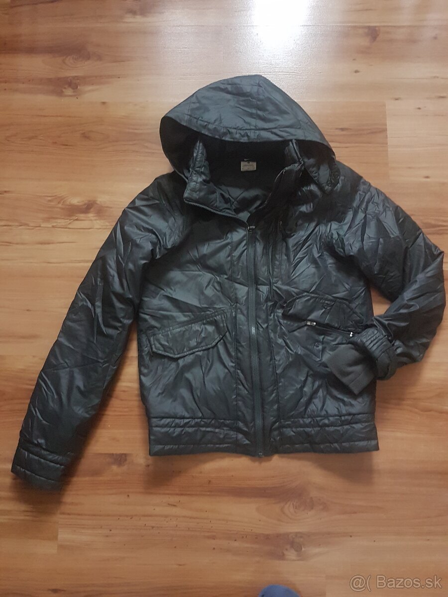 prechodná bunda zn Nike vel.M
