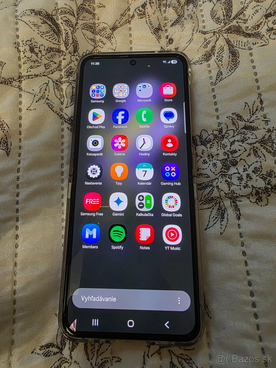 Samsung Galaxy Z Flip 4