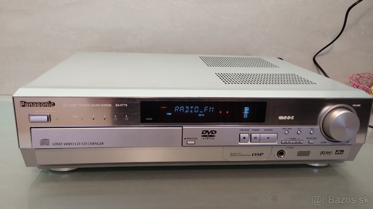 Predám DVD HOME THEATER SOUND SYSTEM Panasonic SA-HT75