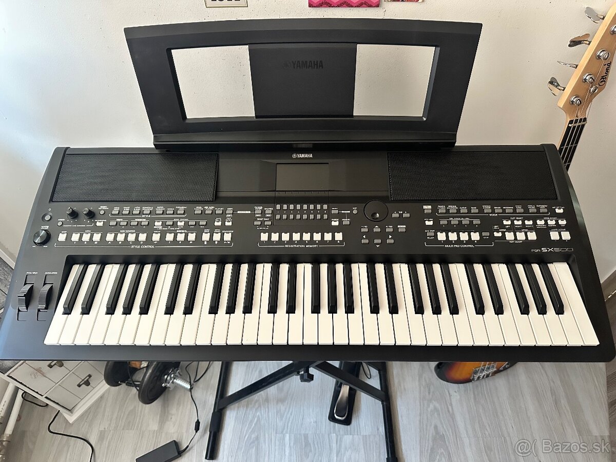 Yamaha Sx600 NOVÉ