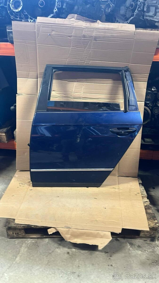Dvere zadne VOLKSWAGEN PASSAT B6 COMBI