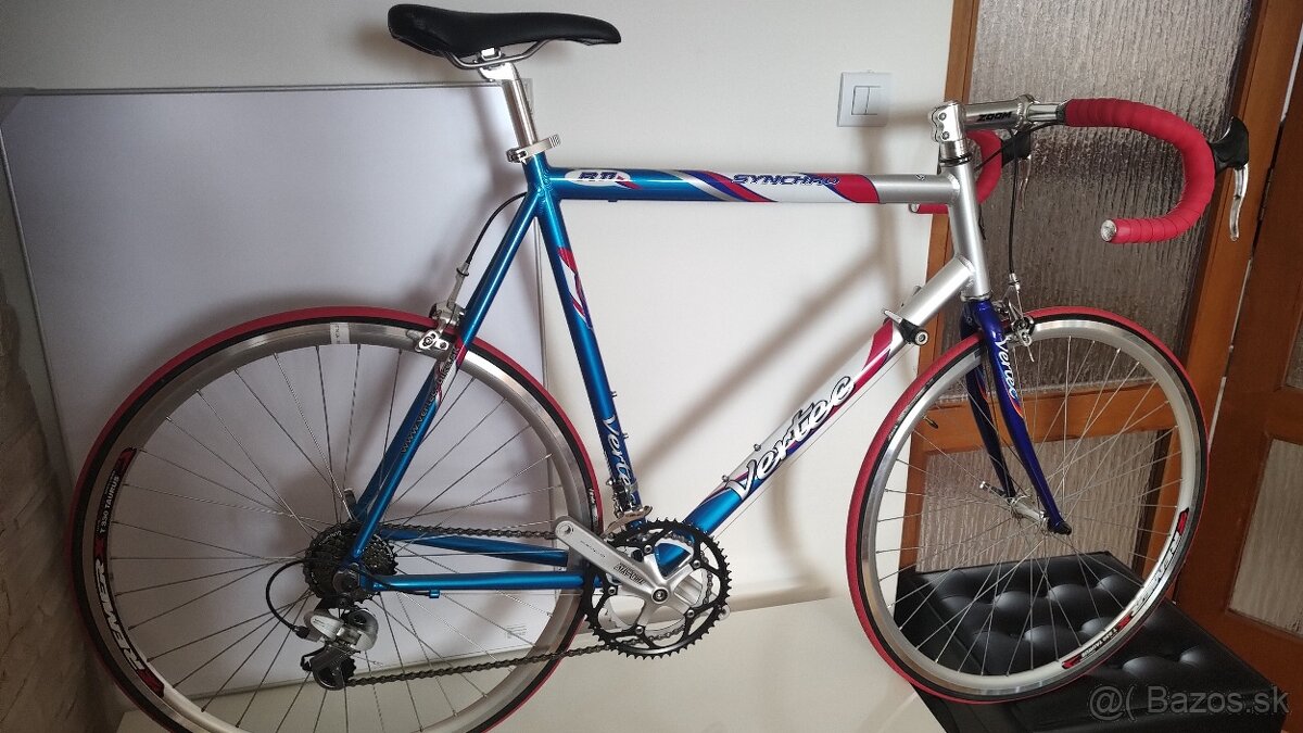 Nový cestný bicykel