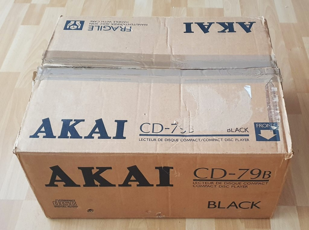 AKAI CD 79
