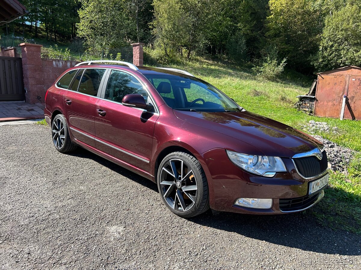 Škoda Superb Combi 2.0 TDI DSG