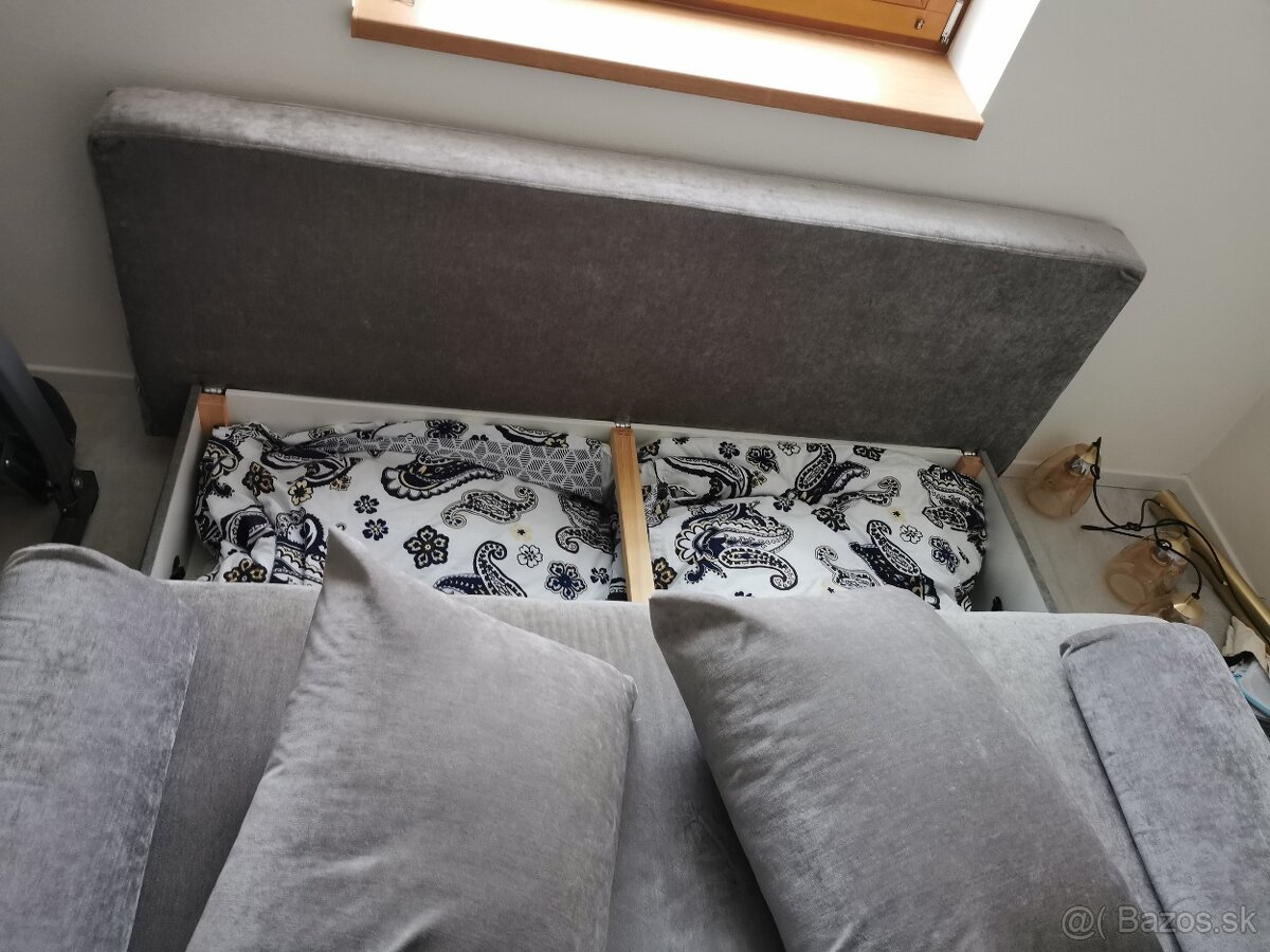 Rozkladacia sedačka 150€