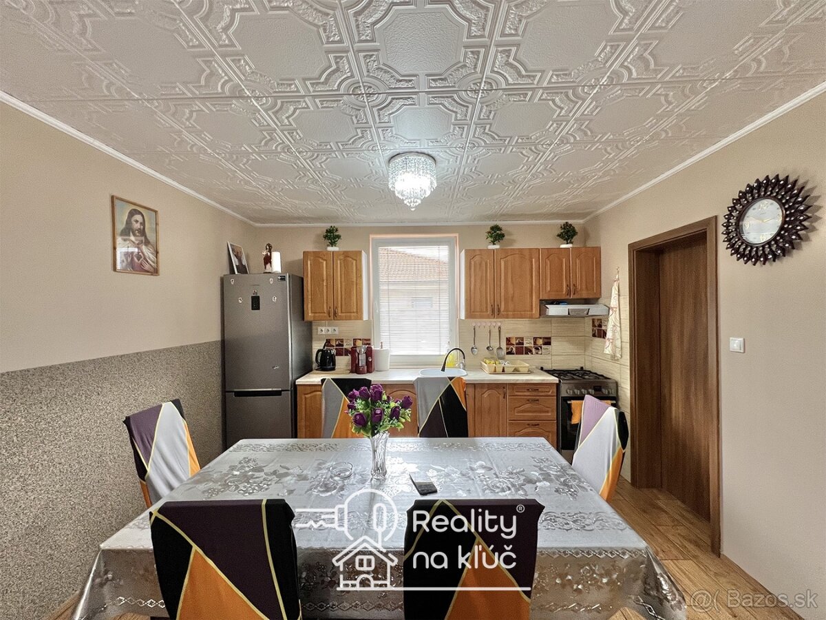 Na predaj dva rodinné domy nachádzajúce sa na jednom pozemku