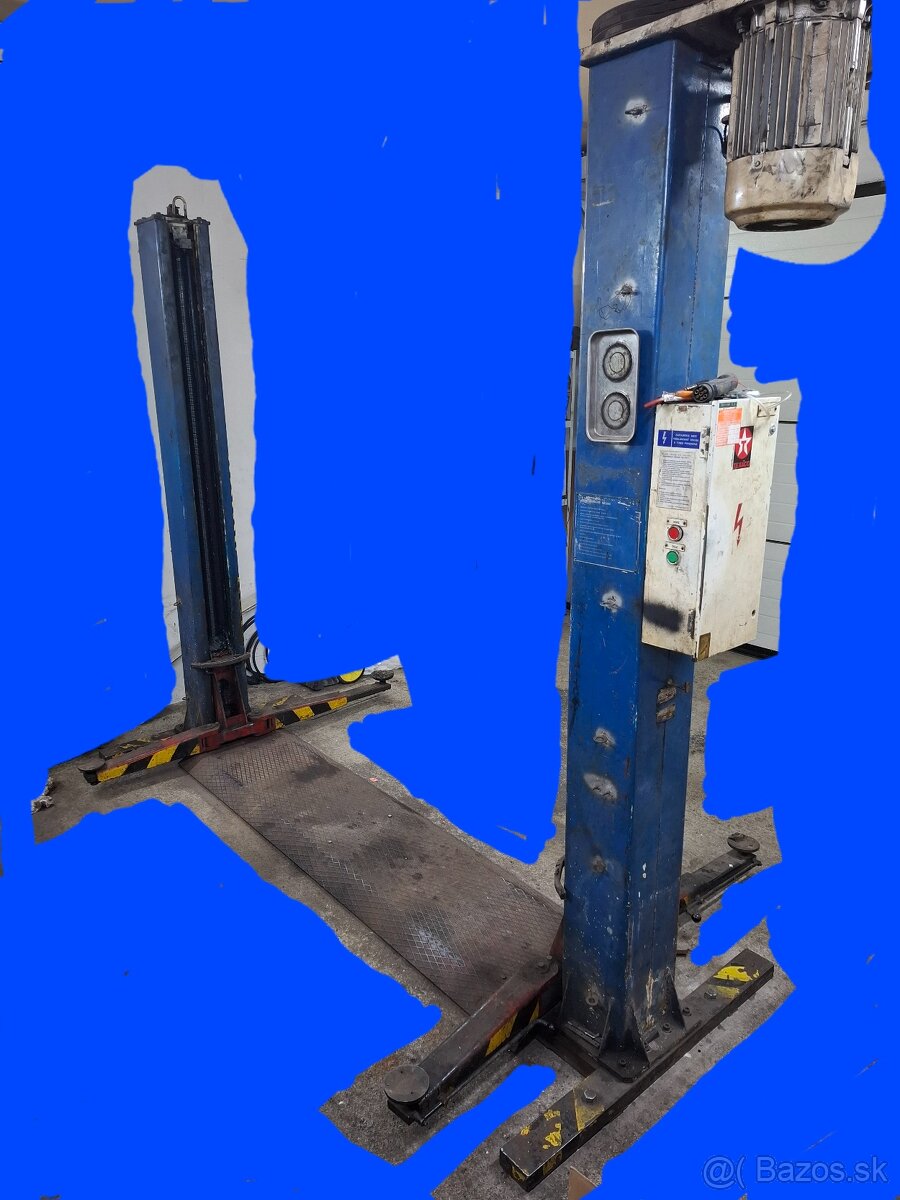 Dvojstlpový zdvihák