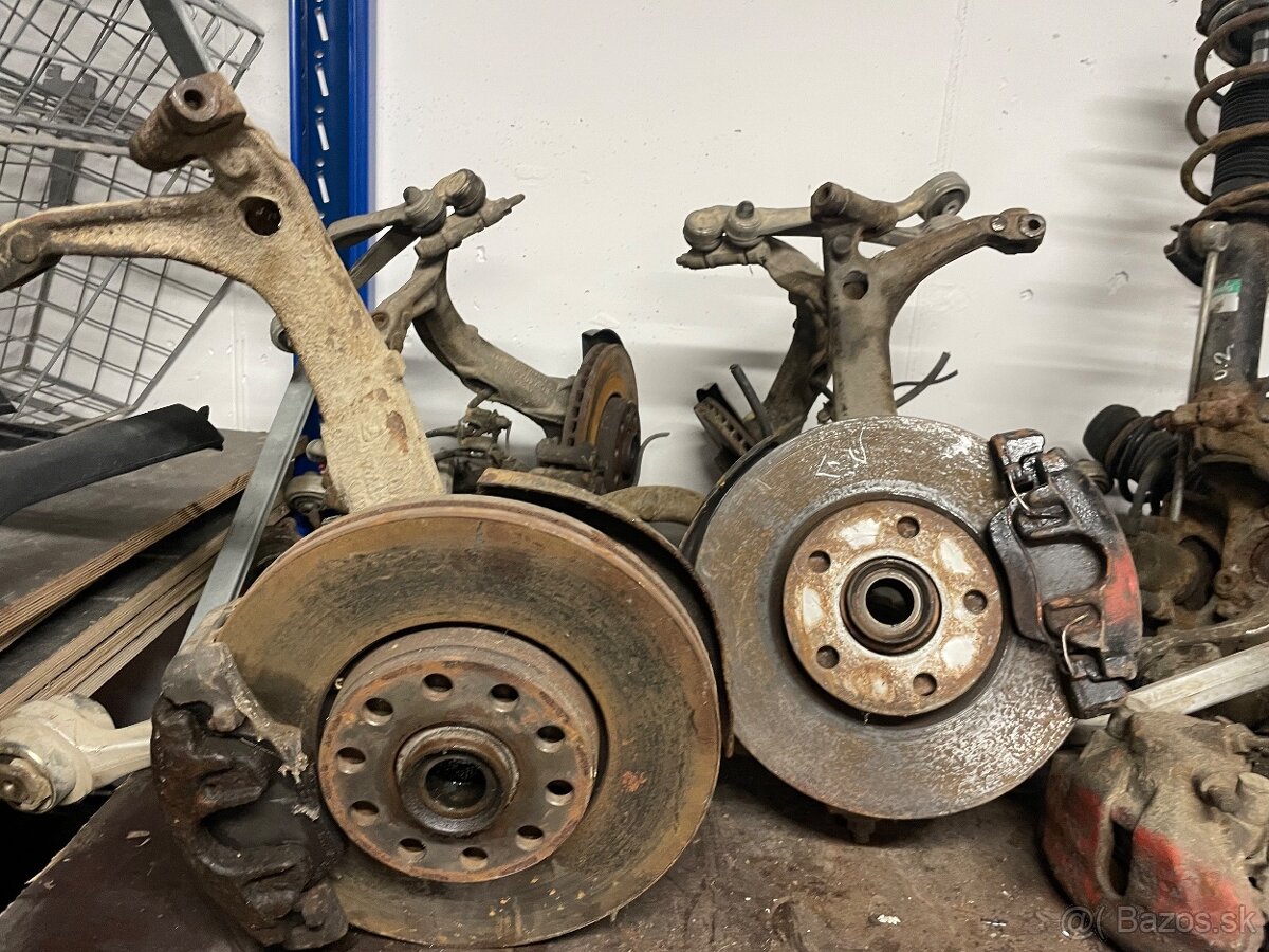 otoče tehlice passat superb a4 a6