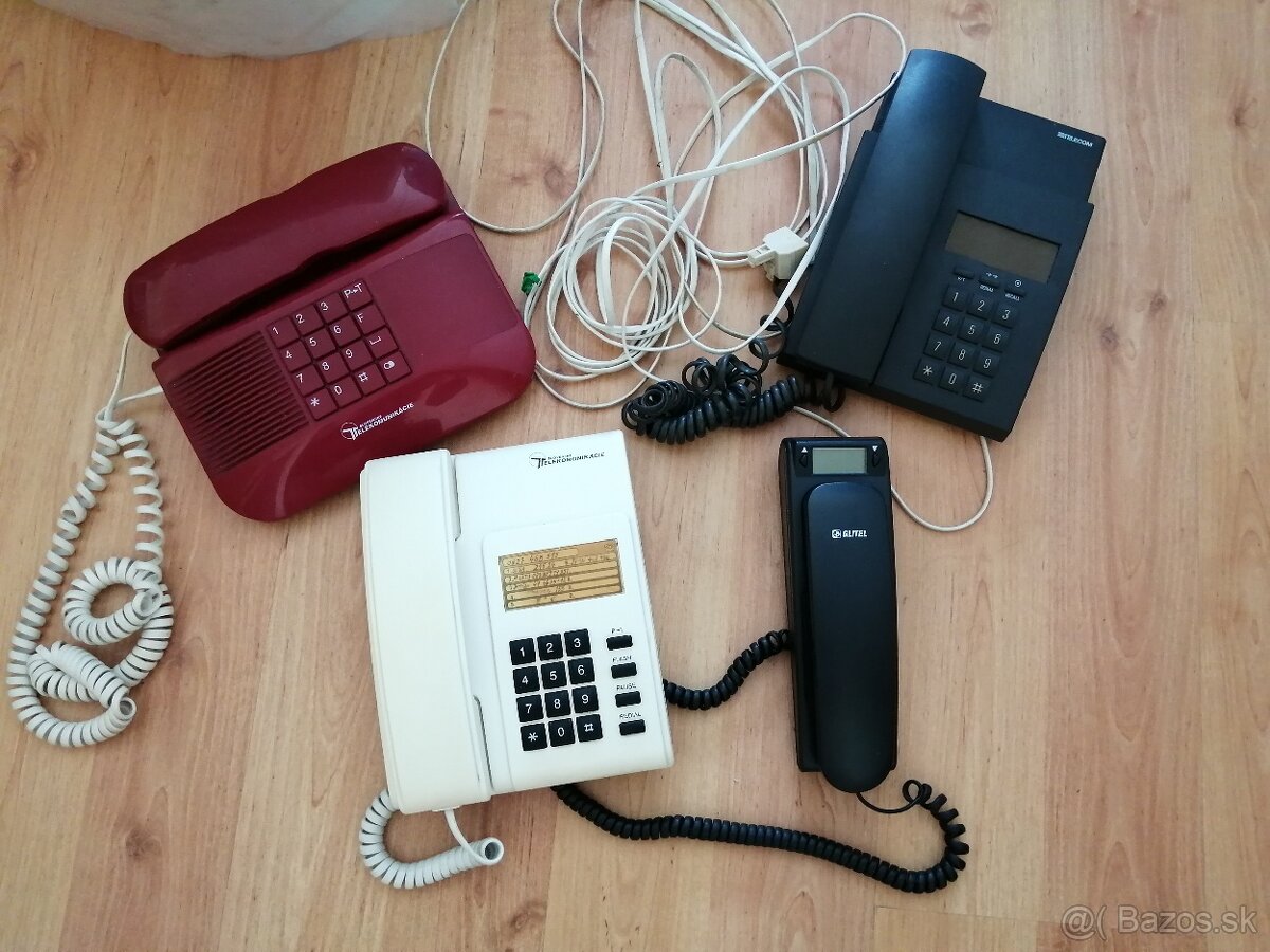 Staršie telefóny