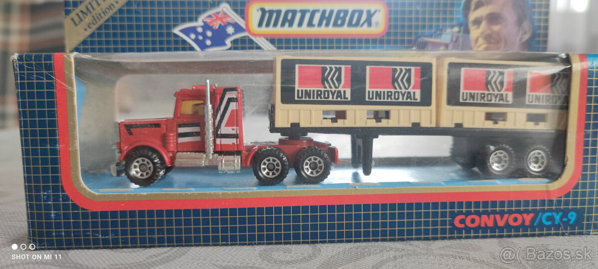 Matchbox Convoy CY 03 Peterbilt Uniroyal