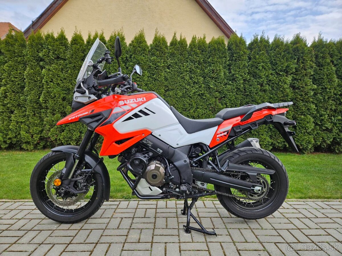 SUZUKI V STROM 1050 XT DL 1050 V-STROM TOP STAV AKO NOVÁ