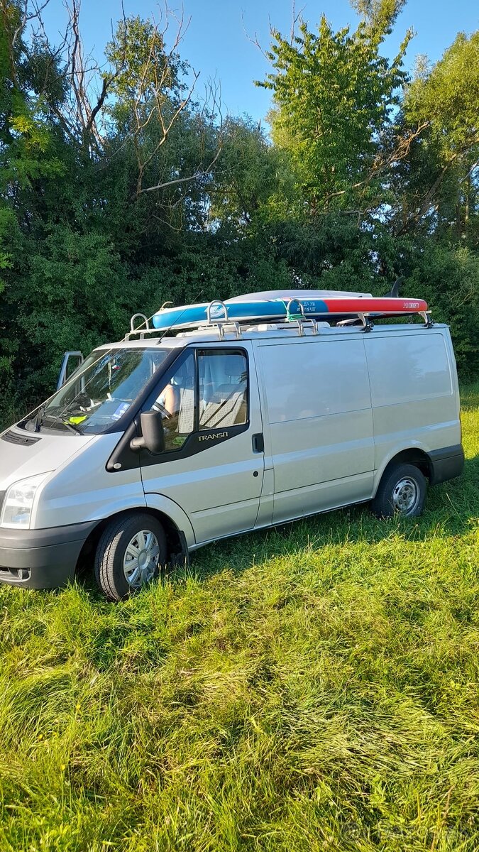 Obytné auto - dodávka Ford Transit