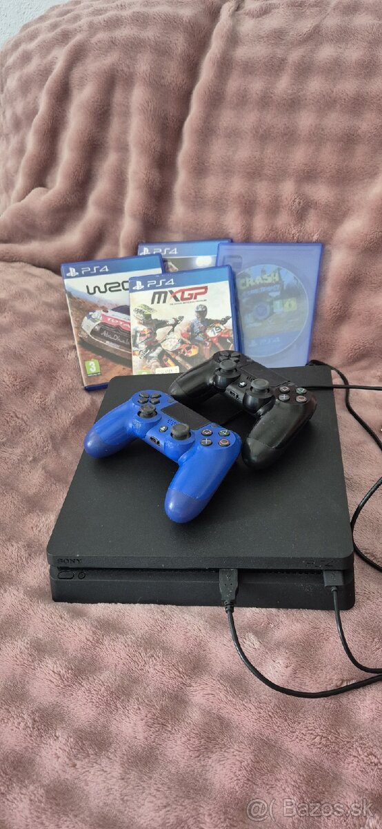 Predám PS4 Slim 1TB