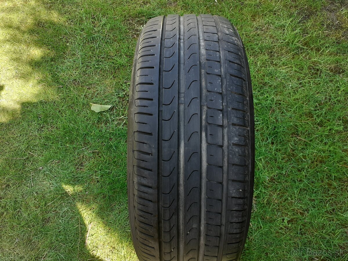 225/60 r17 Pirelli, 2ks, letné, 7mm