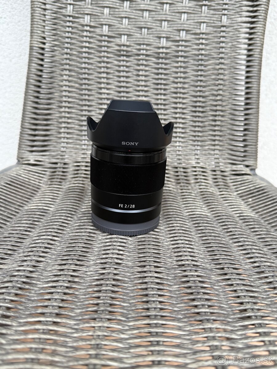 Sony 28/F2 FE
