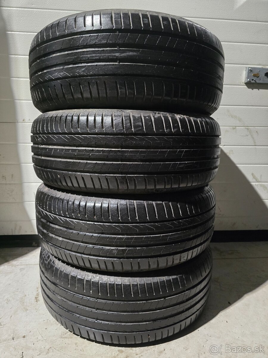 Letné Pneu Pirelli 215/55 R17