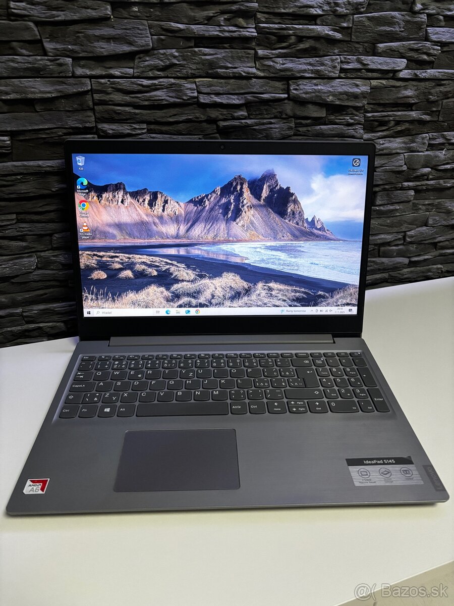 Lenovo S145