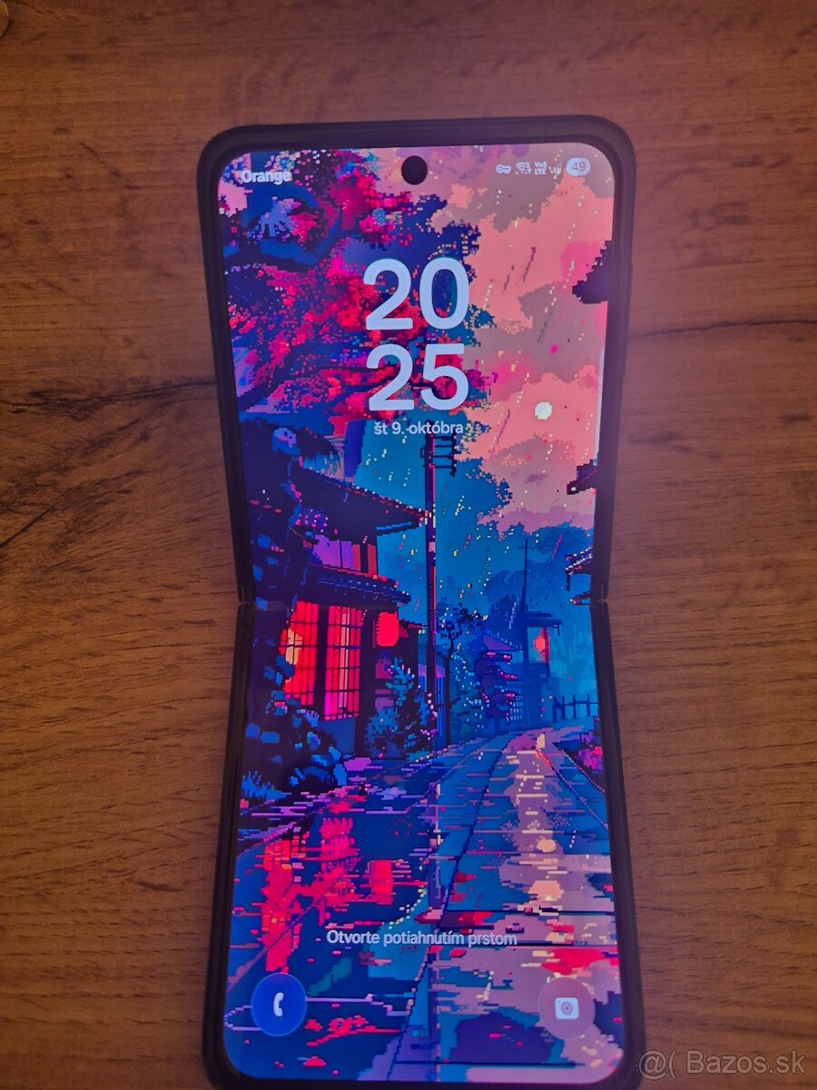 Samsung galaxy Flip 3