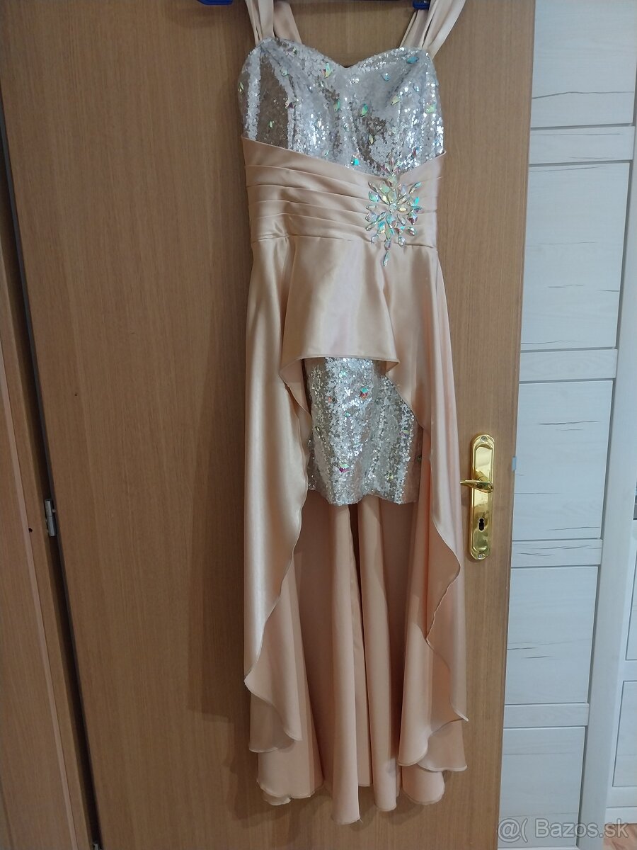 Šaty