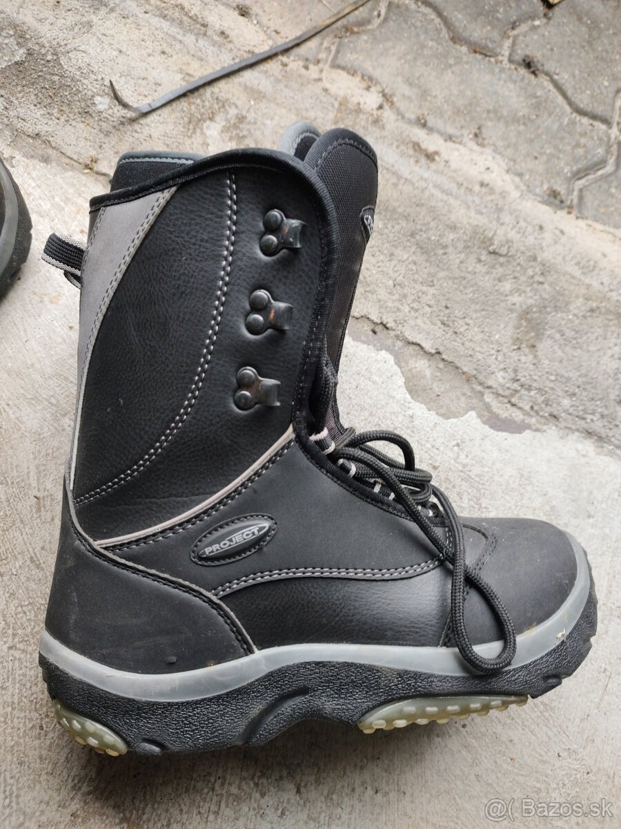 Predam snowboard boty 38