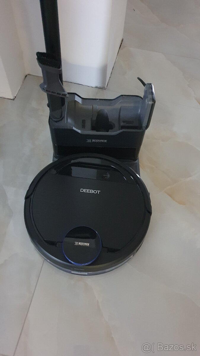 Robotický vysávač