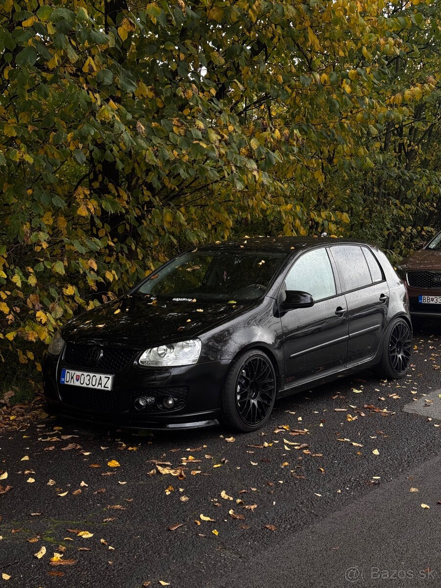 Volkswagen Golf V 1.9 TDI (GTI style)
