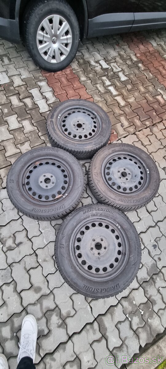 Predám disky zimné pneu 5x112 215/65 R17