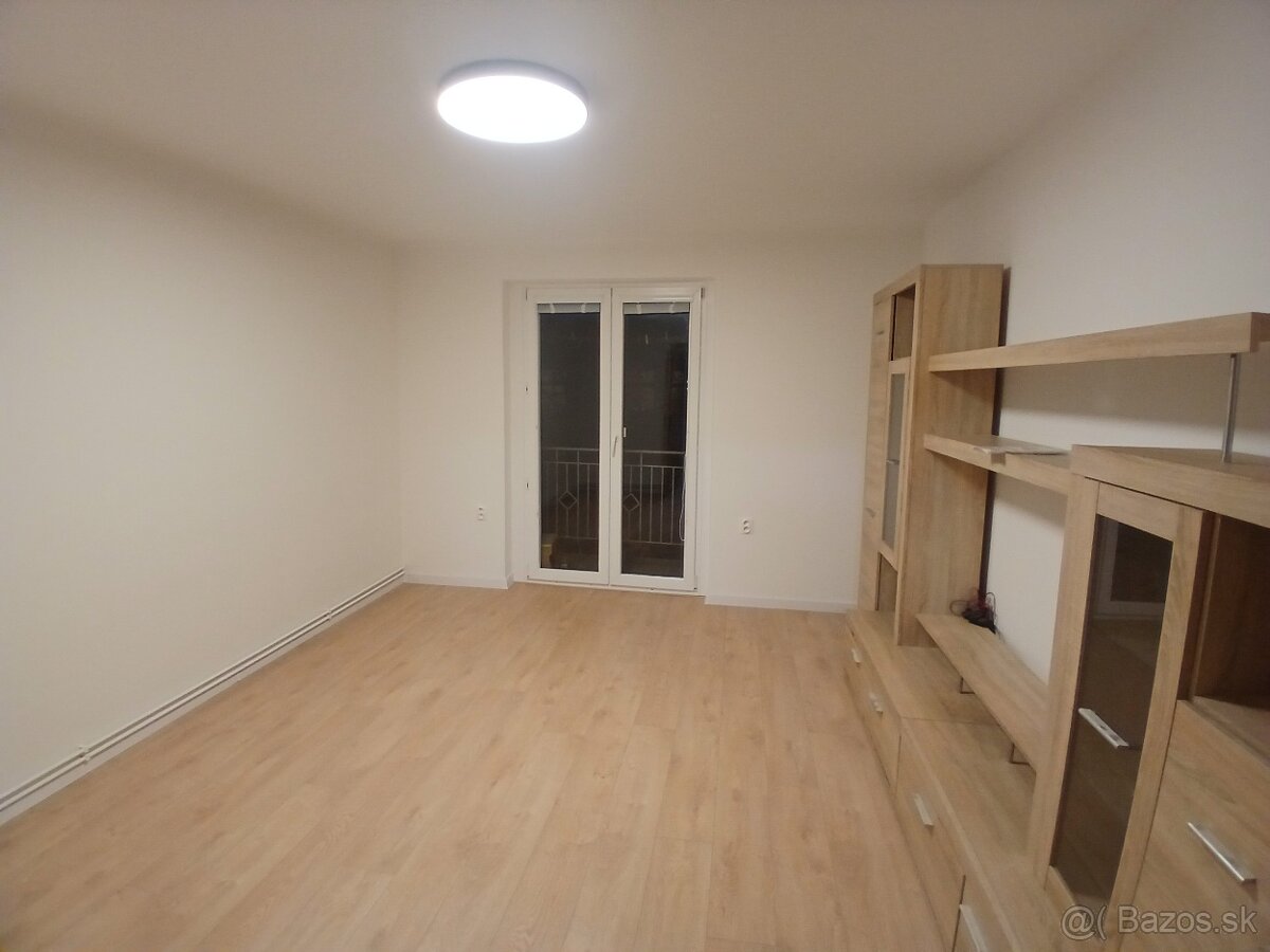 Prenájom 2 izbového bytu